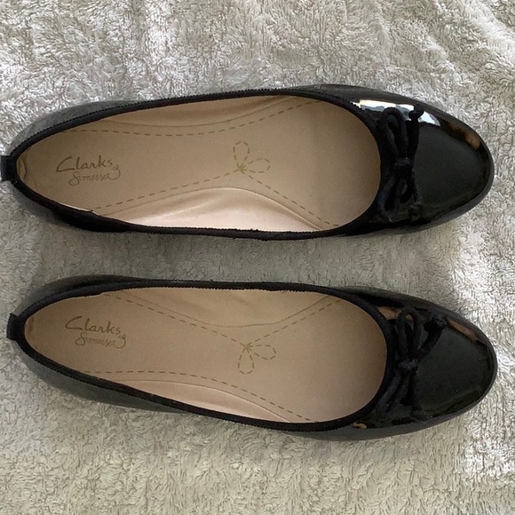 COPY - Clarks black patent shoes with bow like ballerina slippers. 2 pairs, 1 p… - Picture 2 of 7